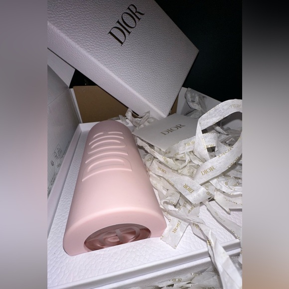 NIB Limited Edition Christian Dior Glass Water Bottle - Picture 5 of 9